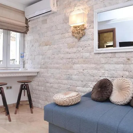 Old Town 3 With Balcony Apartment Budva